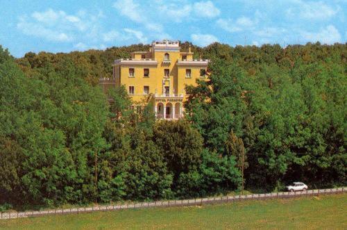 Hotel Paradiso Monteluco Bagian luar foto